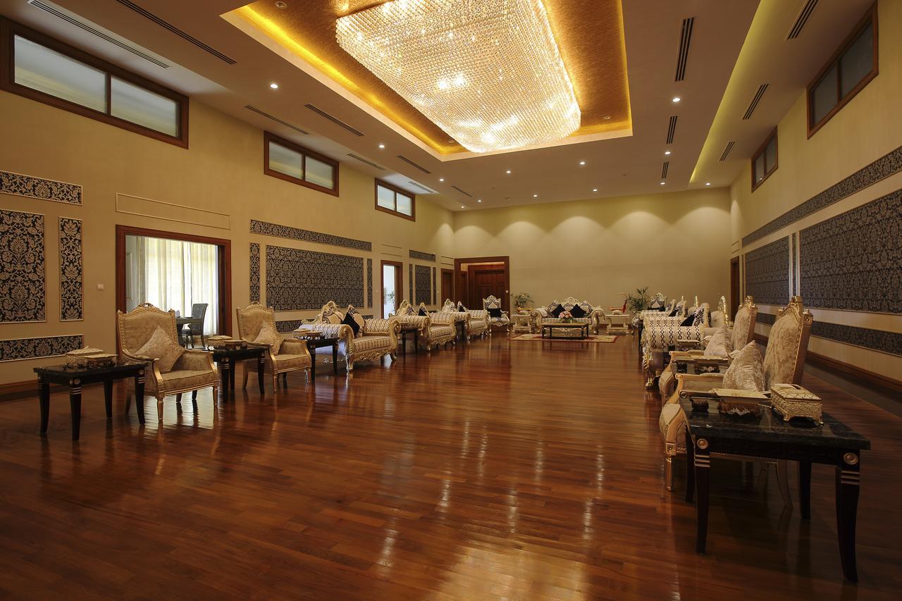 Horizon Lake View Resort Naypyidaw Habitación foto
